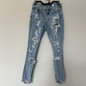 H&M Distressed Boyfriend Jeans | Light Wash | Low Rise | Relaxed Fit